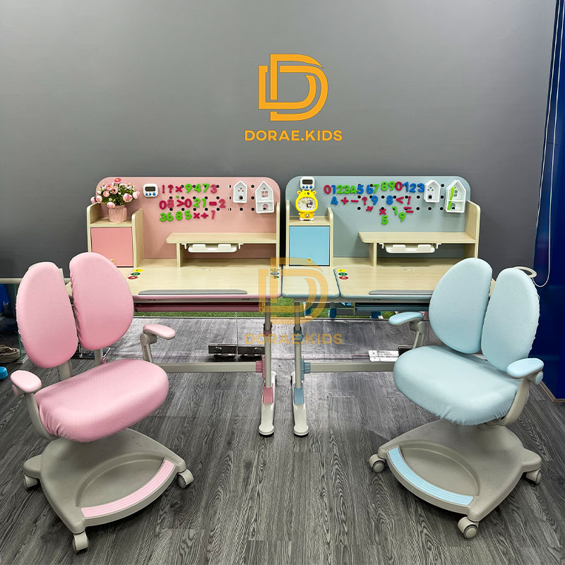 Bàn học thông minh chống gù dưới 3 triệu đồng – Có đáng mua?