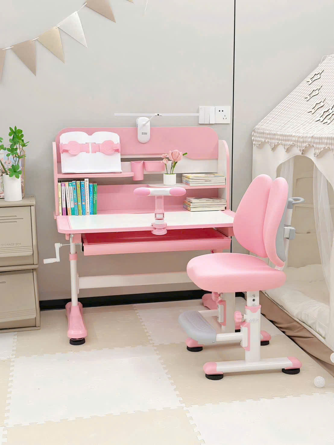 z7593158667791_24c8c96c65afb31ea671a92a6f3a0505